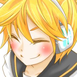  blonde_hair boy closed_eyes headphones kagamine_len lowres male male_focus naughty sailor_collar smile solo vocaloid white_background 