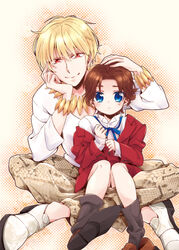  2boys age_regression aged_down bad_id bad_pixiv_id blonde_hair blue_eyes bracelet brown_hair fate/stay_night fate/zero fate_(series) gilgamesh_(fate) gucce222 jewelry male_focus multiple_boys necklace official_alternate_costume oversized_clothes red_eyes sitting tohsaka_tokiomi 