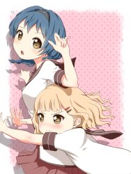  2girls bad_id bad_pixiv_id blonde_hair blue_hair braid brown_eyes furutani_himawari highres multiple_girls nanamori_school_uniform oomuro_sakurako school_uniform serafuku short_hair twin_braids yoshiwa_tomo yuru_yuri 