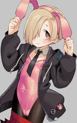  animal_ears badge bags_under_eyes black_necktie blonde_hair brown_eyes button_badge clothes_pull commentary cowboy_shot detached_collar ear_piercing earrings fake_animal_ears female flat_chest grey_background hair_over_one_eye hand_on_own_ear highres hood hood_down hooded_jacket idolmaster idolmaster_cinderella_girls jacket jewelry leotard miyamae_(miyazen9311) necktie open_clothes open_jacket pantyhose piercing pink_leotard rabbit_ears red_skirt shirasaka_koume short_hair simple_background skirt skirt_pull smile solo 