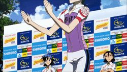  akira_midousuji animated animated black_eyes black_hair lowres male_focus midousuji_akira yowamushi_pedal 