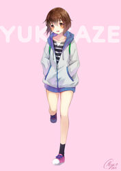  alternate_costume amahara_pekozaemon bad_id bad_pixiv_id blush brown_eyes brown_hair casual character_name female full_body hands_in_pockets highres jacket kantai_collection pink_background short_hair signature solo standing standing_on_one_leg yukikaze_(kancolle) 