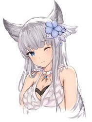  adore_(adoredesu) animal_ears blue_eyes blunt_bangs breasts cleavage commentary_request erune female granblue_fantasy grey_hair hair_ornament highres korwa korwa_(summer)_(granblue_fantasy) long_hair official_alternate_costume one_eye_closed smile upper_body 