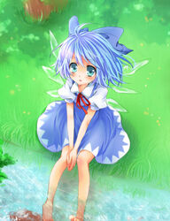  aqua_eyes barefoot blue_hair cirno commentary_request female from_above hair_ribbon ice ice_wings rai_(rai-s) ribbon short_hair sitting soaking_feet solo touhou water wings 