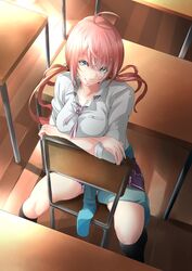  ahoge classroom commentary_request desk endou_(zettai_bluenoid) female highres houkago_mode_(module) kneehighs long_hair looking_at_viewer megurine_luka pink_hair project_diva_(series) project_diva_f school_desk school_uniform sitting sitting_backwards skirt smile socks solo vocaloid 