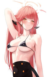  absurdres arm_up armpits aru_(blue_archive) bikini bikini_top_only black_bikini black_skirt blue_archive blunt_bangs blush breasts closed_mouth commentary demon_horns female halo highres horns ju-ok large_breasts long_hair looking_at_viewer micro_bikini pink_hair side_slit simple_background skirt solo sweat swimsuit white_background yellow_eyes 