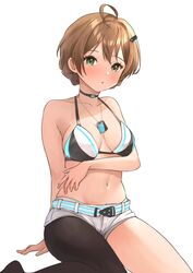  absurdres ahoge aqua_belt b1ack_illust bikini bikini_top_only black_choker breasts brown_hair choker dance_on_the_galaxy_(idolmaster) dog_tags female green_eyes hair_ornament hairclip highres idolmaster idolmaster_million_live! looking_at_viewer medium_breasts navel no_jacket no_shirt sakuramori_kaori short_hair short_shorts shorts simple_background single_leg_pantyhose solo stomach swimsuit white_background white_shorts 