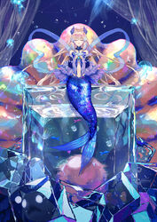  absurdres air_bubble bare_shoulders blunt_bangs bubble choker closed_eyes collarbone commentary_request detached_sleeves female fish frilled_choker frills full_body genshin_impact gloves gradient_hair hair_ornament highres ice ice_cube long_hair low_twintails mermaid midriff monster_girl monsterification multicolored_hair navel nontraditional_miko own_hands_together parted_lips pink_hair sangonomiya_kokomi scales shawl sidelocks sitting solo twintails two-tone_hair underwater vision_(genshin_impact) white_gloves wide_sleeves you_cao_xi 