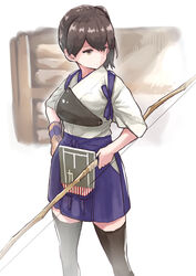  black_thighhighs blue_hakama bow_(weapon) brown_eyes brown_gloves brown_hair closed_mouth female flight_deck gloves hakama hakama_short_skirt hakama_skirt holding holding_bow_(weapon) holding_weapon japanese_clothes kaga_(kancolle) kantai_collection long_hair matsutani muneate partially_fingerless_gloves side_ponytail simple_background single_glove skirt solo tasuki thighhighs weapon yugake 