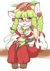  animal_ears bell blush body_fur cat_ears cat_girl cat_tail commentary_request eigetsu female fullbokko_heroes furry furry_female green_hair hakama hakama_skirt japanese_clothes kimono kushinada_(fullbokko_heroes) long_hair looking_to_the_side oerba_yun_fang open_mouth red_hakama simple_background sitting skirt solo tail white_background white_kimono yellow_eyes 