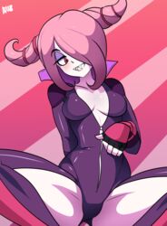  bad_id bad_tumblr_id bigdead breasts breasts_apart collarbone cosplay cowboy_shot female fingerless_gloves gloves hair_horns hair_over_one_eye half-closed_eyes han_juri_(cosplay) highres juri_han little_witch_academia medium_breasts pale_skin pink_hair red_eyes red_gloves sharp_teeth sideboob solo squatting street_fighter street_fighter_v sucy_manbavaran teeth zipper zipper_pull_tab 