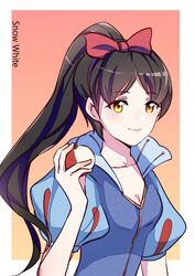  apple black_hair blue_dress bow cosplay diao_mao_de_yu_shushu dress female food fruit hair_behind_ear hairbow hazuki_ren holding holding_food holding_fruit long_hair looking_at_viewer love_live! love_live!_superstar!! ponytail puffy_short_sleeves puffy_sleeves red_bow short_sleeves smile snow_white_(disney) snow_white_(disney)_(cosplay) snow_white_and_the_seven_dwarfs solo yellow_eyes 