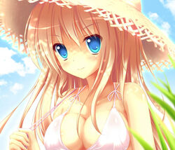  bikini bikini_top_only blonde_hair blue_eyes breasts cleavage commentary_request female hat highres large_breasts long_hair looking_at_viewer nanairo_fuusen original smile solo straw_hat swimsuit 