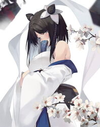  bare_shoulders black_hair blue_eyes blue_skirt breasts cone_hair_bun covering_own_mouth eyes_visible_through_hair facial_mark female flower folding_fan forehead_mark grimlight hair_bun hair_over_one_eye hand_fan highres jacket large_breasts light_blush long_hair long_sleeves looking_at_viewer multicolored_hair off_shoulder otohime_(grimlight) shirt sideways_glance simple_background skirt slit_pupils solo soya_(torga) standing two-tone_hair white_footwear white_hair white_jacket white_shirt 