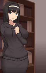  arm_behind_back black_hair black_skirt black_sweater blue_eyes blurry blurry_background bookshelf breasts closed_mouth commentary_request depth_of_field female hand_on_own_chest headband hood hood_down hooded_sweater indoors large_breasts long_hair long_sleeves looking_at_viewer multicolored_hair nt00 original sena_(nt00) skirt solo standing streaked_hair sweater white_headband 