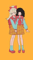  2girls aqua_shirt aqua_socks bad_id bad_twitter_id black_eyes black_hair blonde_hair bow full_body green_eyes hairbow highres holding_hands inata17ta long_sleeves multiple_girls neckerchief original ponytail red_bag red_bow red_footwear red_neckerchief red_sailor_collar sailor_collar shirt shoes simple_background smile socks standing yellow_background 