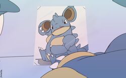  16:10 2019 blue_body brown_eyes claws detailed_background dotrook female female_pov first_person_view generation_1_pokemon hi_res holding_ear looking_at_self mirror nidoqueen nintendo open_mouth pokemon pokemon_(species) reflection sitting solo toe_claws unavailable_at_source widescreen 