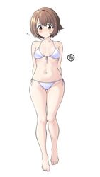  absurdres alternate_costume barefoot bikini blush breasts brown_eyes brown_hair closed_mouth commentary_request female flying_sweatdrops full_body gloria_(pokemon) highres knees navel pokemon pokemon_swsh short_hair simple_background solo swimsuit tax2rin thigh_gap toes variant_set white_background 