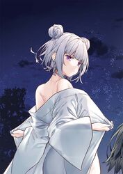  akizuki_kei bare_shoulders black_hair blunt_bangs commentary double_bun female from_behind grey_hair hair_bun japanese_clothes kimono long_sleeves looking_at_viewer looking_back night night_sky off_shoulder open_clothes open_kimono original outdoors purple_eyes short_hair sky solo_focus star_(sky) starry_sky tokuno_yuika undressing upper_body white_kimono wide_sleeves 