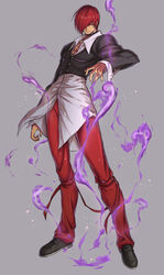  1boy black_choker black_footwear choker commentary_request fire full_body grey_background hair_over_one_eye itouei long_sleeves looking_at_viewer male_focus pants purple_fire pyrokinesis red_eyes red_hair red_pants shoes simple_background snk solo standing the_king_of_fighters yagami_iori 