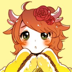  :o ahoge antlers blush brown_hair commentary_request female flower fur_trim green_eyes hair_flower hair_ornament horns kano_(p&amp;d) long_hair long_sleeves open_mouth pikomarie puzzle_&amp;_dragons sleeves_past_wrists solo upper_body yellow_background 