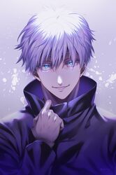  1boy absurdres bad_id bad_pixiv_id black_jacket blue_eyes eyelashes gojou_satoru hair_between_eyes hand_up high_collar highres jacket jujutsu_kaisen looking_at_viewer male_focus parted_lips short_hair smile solo twitter_username upper_body white_background white_hair yzumyy 