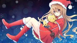  aisaka_taiga animal brown_eyes brown_hair chinese_commentary commentary_request female guanghe_zuoyong_de_de_yezi hat highres long_hair palmtop_tiger photoshop_(medium) santa_costume santa_hat tiger toradora! 