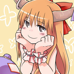  blush commentary_request female hand_on_own_chin head_rest horns ibuki_suika long_hair myonde smile solo touhou 