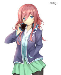  artist_name black_pantyhose blazer blue_cardigan blue_eyes breasts brown_hair cardigan closed_mouth commentary_request female go-toubun_no_hanayome green_skirt hair_between_eyes hand_on_headphones headphones headphones_around_neck highres jacket long_hair long_sleeves looking_at_viewer medium_breasts nakano_miku omuretu_(butterroru) pantyhose shirt simple_background skirt solo standing white_background white_shirt 