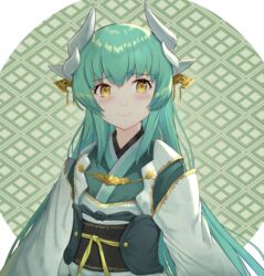  blush bow commentary_request dragon_girl dragon_horns fate/grand_order fate_(series) female gold green_hair hair_ornament highres horns japanese_clothes kiyohime_(fate) long_hair long_sleeves looking_at_viewer obi rui_rubellent sash smile solo very_long_hair wide_sleeves yellow_bow yellow_eyes 