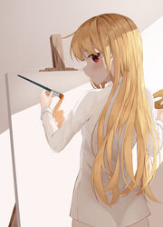  absurdres art_brush blonde_hair blush canvas_(object) closed_mouth collared_shirt commentary_request easel female from_behind highres long_hair long_sleeves looking_at_viewer looking_back opm7760 paintbrush painting_(action) palette_(object) red_eyes sakura-sou_no_pet_na_kanojo shadow shiina_mashiro shirt smile solo standing white_shirt 