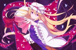  ashino black_thighhighs blonde_hair commentary_request female gap_(touhou) hand_fan hat hat_ribbon holding long_hair purple_eyes ribbon smile solo thighhighs touhou yakumo_yukari 