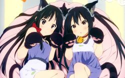  2girls akiyama_mio animal_ears black_eyes black_hair bow catgirl collar k-on! long_hair nakano_azusa red_eyes sagawa_haruka scan tail twintails 