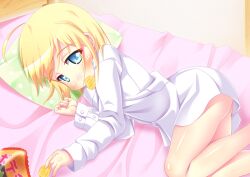  bad_link bed blonde_hair blue_eyes blush chips_(food) copyright_request eating female food looking_at_viewer lying mouth_hold on_side photoshop_(medium) pillow potato_chips sekine_irie short_hair solo 