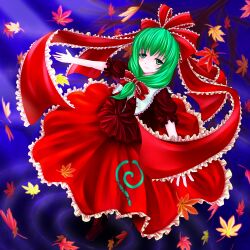  blush boots bow cofi_(eternal) commentary_request cross-laced_footwear dress female frills front_ponytail green_eyes green_hair hair_ornament hair_ribbon hairbow kagiyama_hina lace-up_boots leaf light_smile long_hair looking_at_viewer red_dress ribbon short_sleeves solo touhou 