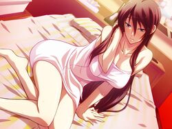  adjusting_hair bare_shoulders barefoot bed blush breasts brown_hair cleavage female female game_cg highres hoka_no_otoko_no_seieki_de_harande_mo_ii_desu_ka...? large_breasts legs long_hair looking_at_viewer mole pillow purple_eyes sitting solo sweat takapiko thighs towel 