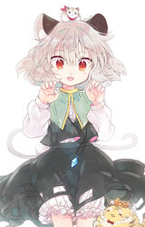  animal_ears animal_on_head biyon black_skirt black_vest bloomers bow bowtie capelet cowboy_shot female grey_hair hands_up jewelry long_sleeves looking_at_viewer mouse_(animal) mouse_ears mouse_on_head mouse_tail nazrin on_head open_mouth pendant red_bow red_bowtie red_eyes shirt short_hair simple_background skirt smile tail toramaru_shou toramaru_shou_(tiger) touhou twitter_username underwear vest white_background white_shirt 