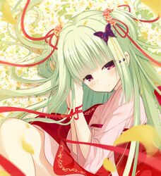  blunt_bangs blush brown_flower butterfly_hair_ornament cariboy closed_mouth commentary female flower green_hair hair_flower hair_ornament hair_ribbon hands_up highres japanese_clothes kimono long_hair murasame_(senren) photoshop_(medium) red_eyes red_ribbon ribbon senren_banka smile solo symbol-only_commentary two_side_up white_flower white_kimono wide_sleeves 