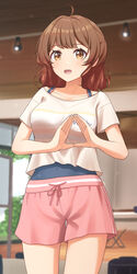  absurdres ahoge blush breasts brown_hair collarbone commentary_request female gakuen_idolmaster gradient_hair hanami_ume highres idolmaster indoors large_breasts looking_at_viewer medium_hair multicolored_hair pink_shorts shirt short_sleeves shorts smile solo striped_clothes striped_shirt surisuririsu triangle_hands 