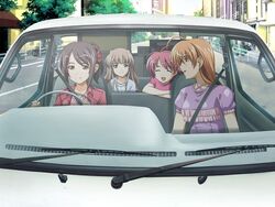  1boy 3girls brown_eyes brown_hair car closed_eyes crossdressing game_cg green_eyes hair_ornament isurugi_chie kashiwara_sarina katakura_shinji kira_kira maejima_shikako maejima_shikanosuke motor_vehicle multiple_girls pink_hair purple_hair shiino_kirari short_hair trap vehicle 