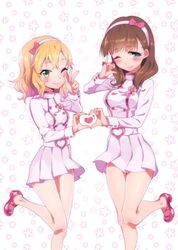  2girls blonde_hair blue_eyes blush breasts brown_hair commentary floral_background green_eyes hair_ribbon hakkaku_shikimi heart heart_hands heart_hands_duo idolmaster idolmaster_cinderella_girls kira!_mankai_smile_(idolmaster) leg_up long_sleeves medium_breasts multiple_girls one_eye_closed ribbon sakuma_mayu sakurai_momoka shoes short_hair skirt smile thighs wavy_hair 