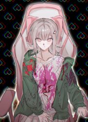  blood blood_on_clothes brown_skirt chair collarbone cosplay danganronpa_(series) danganronpa_2:_goodbye_despair female galaga green_jacket highres jacket komaeda_nagito komaeda_nagito_(cosplay) nanami_chiaki open_clothes open_jacket pink_blood pleated_skirt sitting skirt solo vo3olv 