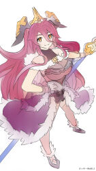  bare_shoulders breasts cleavage closed_mouth dragalia_lost female hair_between_eyes hand_on_own_hip highres holding holding_polearm holding_weapon kakk_e large_breasts long_bangs long_hair looking_at_viewer mym_(dragalia_lost) oerba_yun_fang polearm red_hair skin_fang smile solo twitter_username very_long_hair weapon white_background yellow_eyes 