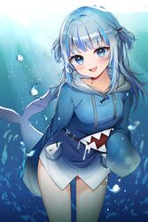  :d absurdres blue_background blue_eyes blue_hair blue_hoodie blunt_bangs blush bubble cowboy_shot female fins fish_tail gawr_gura gawr_gura_(1st_costume) grey_hair hair_ornament head_tilt highres hololive hololive_english hood hoodie lethe_(lethe187) long_hair long_sleeves looking_at_viewer multicolored_hair open_mouth shark_girl shark_hair_ornament shark_tail sharp_teeth sleeves_past_fingers sleeves_past_wrists smile solo streaked_hair tail teeth two_side_up underwater virtual_youtuber water wide_sleeves 