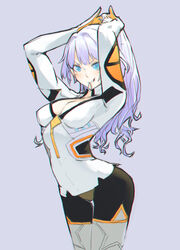  absurdres adjusting_hair alternate_costume alternate_eye_color alternate_hair_color blue_eyes breasts cleavage cosplay female grey_background grin hair_between_eyes highres honkai_(series) honkai_impact_3rd kiana_kaslana kiana_kaslana_(white_comet) kiana_kaslana_(white_comet)_(cosplay) knxagu long_hair long_sleeves looking_at_viewer raiden_mei simple_background smile solo teeth white_hair 