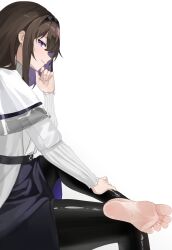  absurdres arknights barefoot black_hairband brown_hair capelet chinese_commentary colored_inner_hair commentary_request diamond-shaped_pupils diamond_(shape) feet female fingernails hairband hand_on_own_chin highres jager latex latex_legwear leggings light_smile long_sleeves medium_hair mole mole_on_foot multicolored_hair parted_lips priestess_(arknights) profile purple_eyes purple_hair ribbed_sleeves simple_background sitting soles solo sweater symbol-shaped_pupils toes turtleneck turtleneck_sweater white_background white_capelet white_sweater 