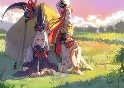  2boys :o absurdres anklet barefoot black_hair closed_eyes cloud commentary_request day flower grass hat haystack highres indian_style japanese_clothes jewelry kurodouji looking_at_viewer miko multiple_boys onmyoji open_mouth outdoors photoshop_(medium) pink_sky scythe shirodouji short_eyebrows shoufu sitting sky smile tate_eboshi white_hair wide_sleeves yellow_eyes 