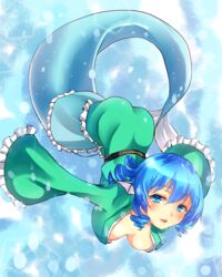  bad_id bad_pixiv_id breasts commentary_request curly_hair female fins floating_breasts from_behind fujimori_tonkatsu hair_between_eyes head_fins highres japanese_clothes kimono large_breasts long_sleeves looking_at_viewer mermaid monster_girl obi sash short_hair solo submerged touhou underwater upside-down wakasagihime wide_sleeves 