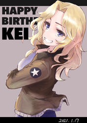  absurdres black_shirt blonde_hair blue_eyes blue_shorts brown_jacket crossed_arms dated emblem english_text female from_side girls_und_panzer grey_background grin hair_intakes happy_birthday highres jacket kay_(girls_und_panzer) letterboxed long_hair long_sleeves looking_at_viewer looking_back military military_uniform open_clothes open_jacket oritako saunders_military_uniform shirt shorts smile solo standing star_(symbol) uniform upper_body 