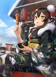  bada_(jksh5056) black_kimono blue_sky blurry blurry_background blush bowl breasts brown_eyes brown_hair building cloud commentary_request dango day depth_of_field female floral_print flower food fur_collar girls&#039;_frontline hair_between_eyes hair_flower hair_ornament hairclip heterochromia highres holding holding_bowl holding_food japanese_clothes kimono lantern long_hair long_sleeves m1014_(girls&#039;_frontline) medium_breasts mitarashi_dango mountain obi outdoors paper_lantern print_kimono red_eyes red_flower sash sitting sky snow solo torii wagashi white_flower wide_sleeves 